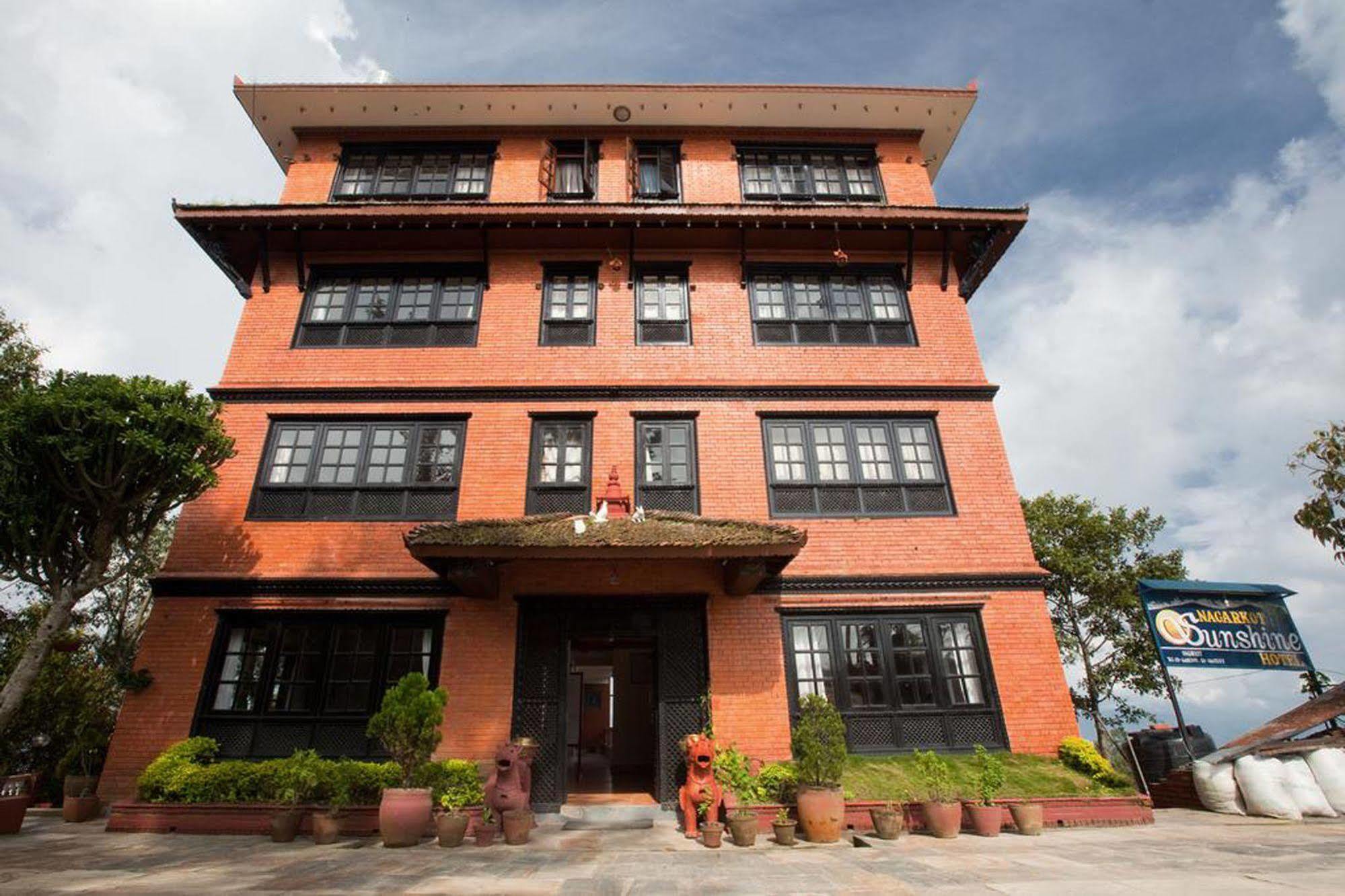 Nagarkot Sunshine Hotel Baluwapati Deupur Buitenkant foto