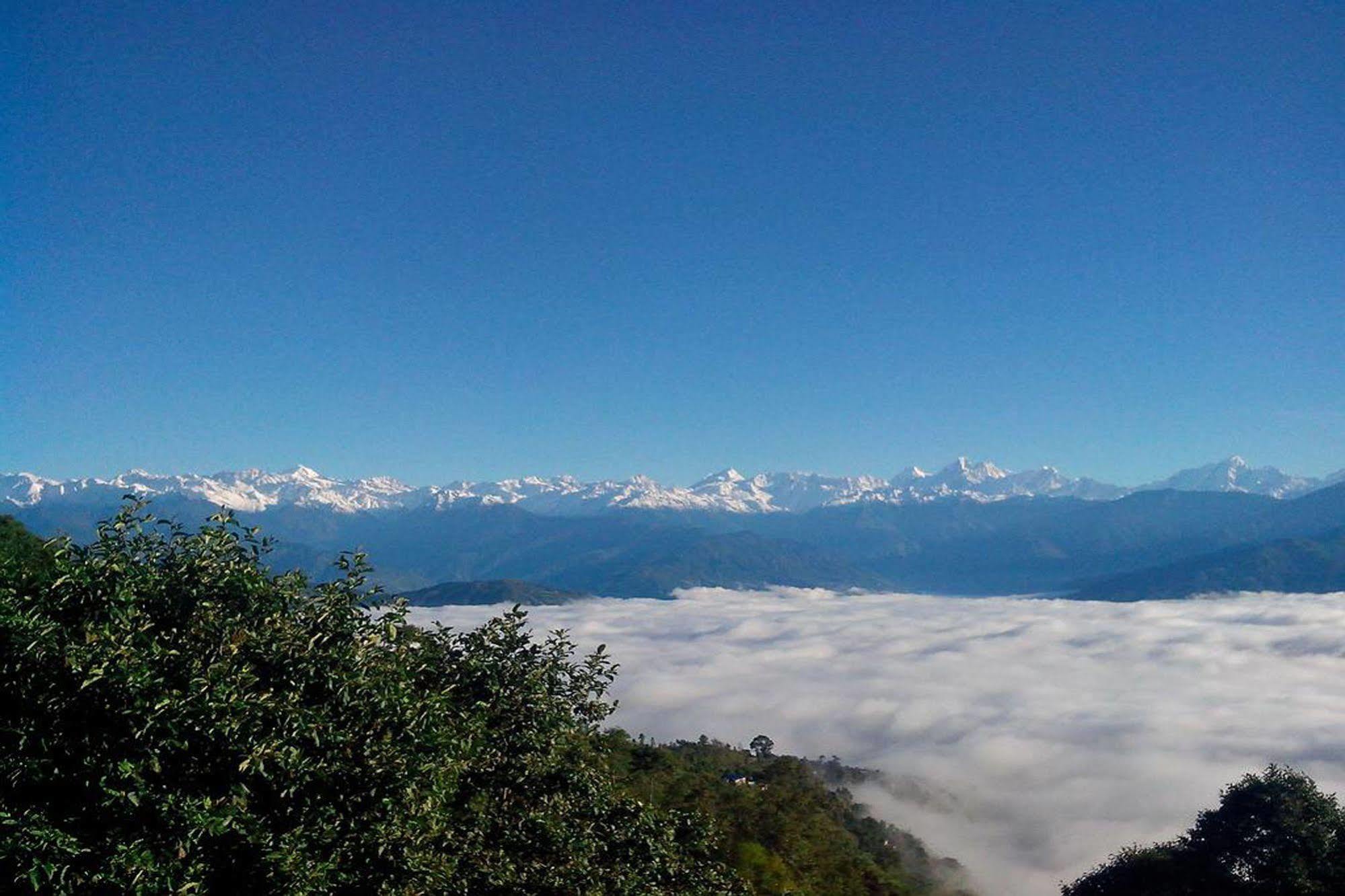 Nagarkot Sunshine Hotel Baluwapati Deupur Buitenkant foto