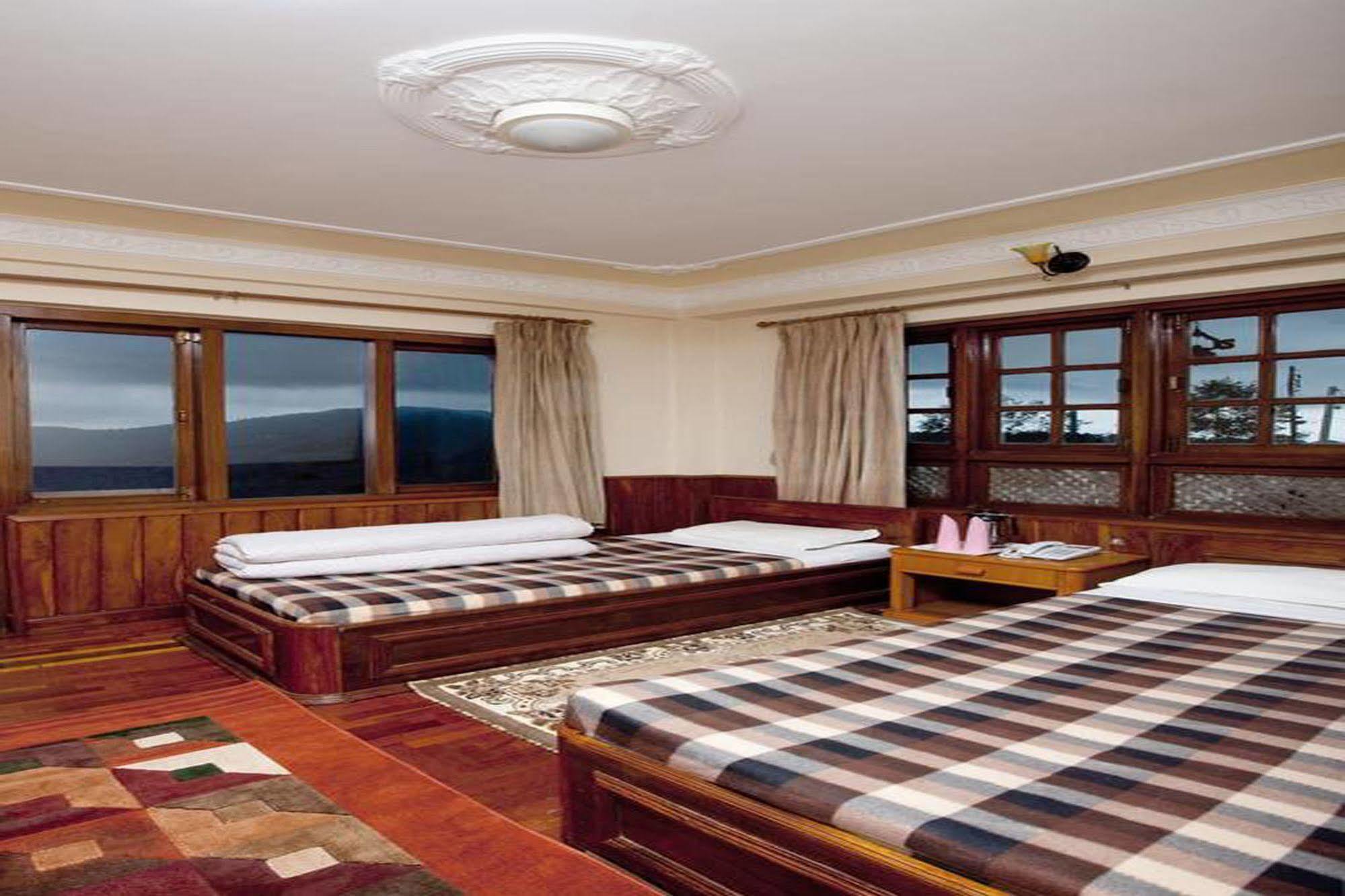 Nagarkot Sunshine Hotel Baluwapati Deupur Buitenkant foto