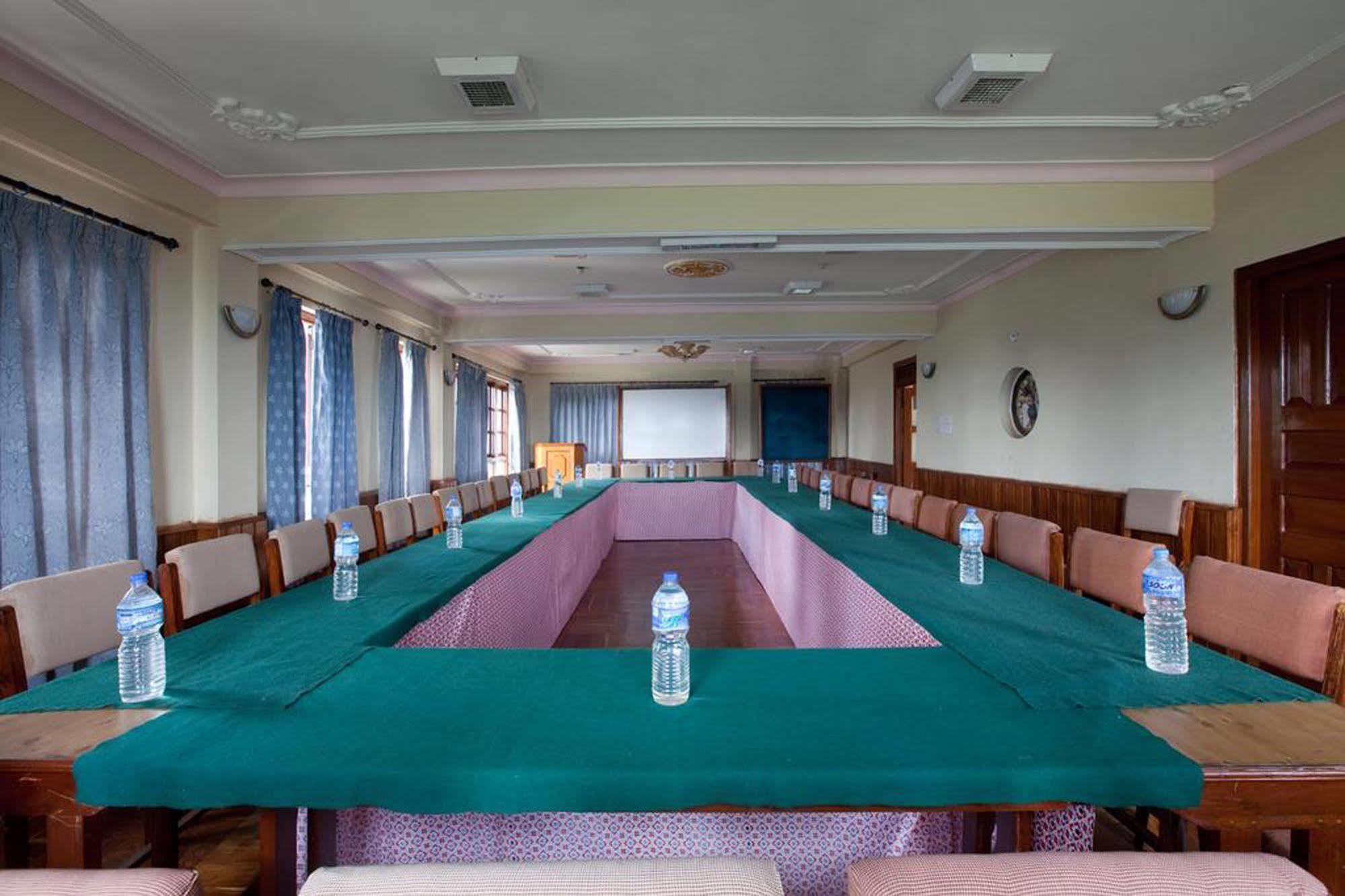 Nagarkot Sunshine Hotel Baluwapati Deupur Buitenkant foto